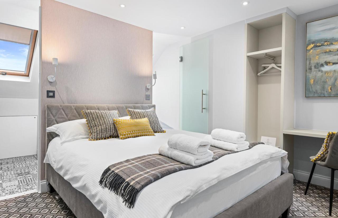 Windsorian Experience Apartment Exterior foto