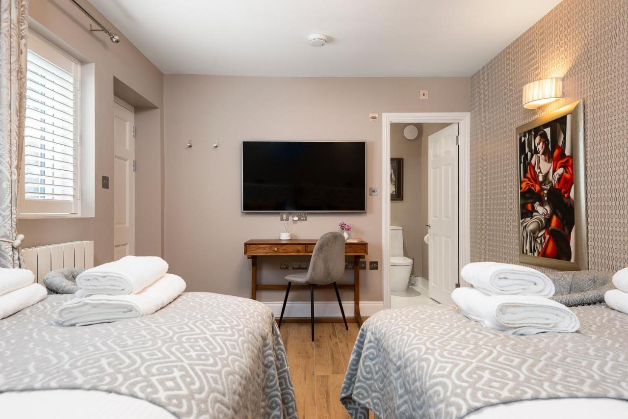 Windsorian Experience Apartment Exterior foto